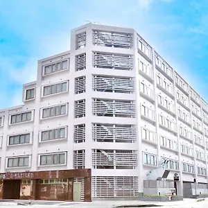 Universal Karasuma Japón
